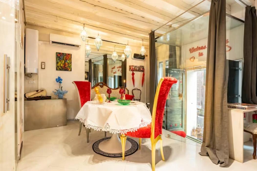 Venice Luxury Watersdoor Bagian luar foto